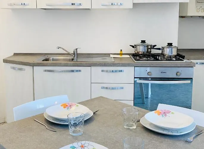 Margherita 8 - Ground Floor Apartament