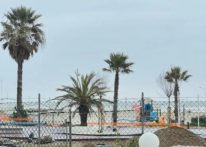 Margherita 8 - Ground Floor Apartament *